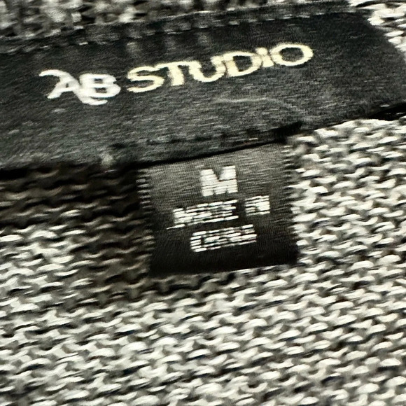AB Studio Cardigan - Picture 3 of 4
